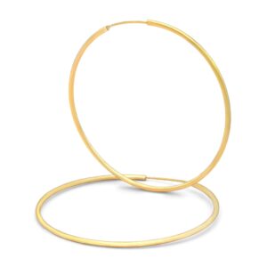 Stunning 14K Gold Hoop Earrings